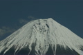 田貫湖畔から望む富士山斜面の残雪
